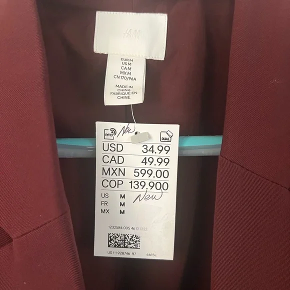 H&M Rich Burgundy Blazer 12/14 medium/large - Picture 3 of 3
